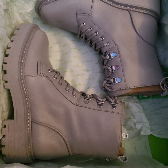 Lue Combat Boots - Picture 2 of 16
